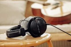 Beyerdynamic DT 770 Pro Monitor Headphones -Audio Headphone Store 81juhXp 0zL. SL1500 a0f9baec 6aa6 4425 a5c4 668538c7505d