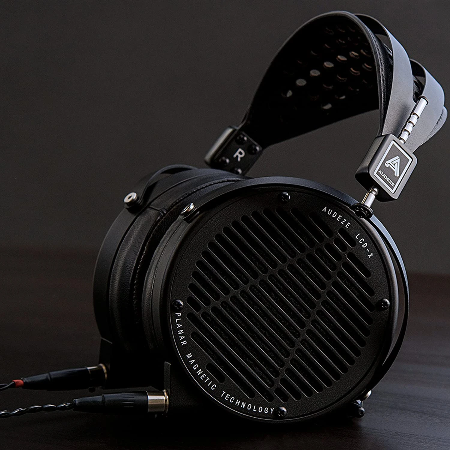 Audeze LCD-X Planar Magnetic Headphone 5 Audeze LCD-X Planar Magnetic Headphone - Image 5