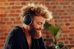 Beyerdynamic DT 770 Pro Monitor Headphones -Audio Headphone Store 91Y56mY6ZcL. SL1500