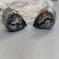 Audio Lokahi Wired IEM -Audio Headphone Store Concept Kart Audio Lokahi Wired IEM Grey 6 67735fce c98c 4ffe 8a17 36ea02399d75