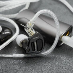 CCA - PLA13 Wired IEM 18 CCA - PLA13 Wired IEM -Audio Headphone Store Concept Kart CCA PLA13 Wired IEM Black 1 6
