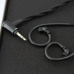 FAAEAL - HFMBZ 4 Core OFC Upgrade Cable For IEM -Audio Headphone Store Concept Kart FAAEAL HFMBZ Upgrade Cable for IEM 1 4