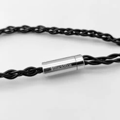 FAAEAL – FBC401 BlackRice Oil Soaked Upgrade Cable For IEM -Audio Headphone Store Concept Kart FBC401 BlackRice UpgradeCable 1 6