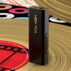 HiBy - FC4 Portable USB DAC & Amp -Audio Headphone Store Concept Kart HiBy FC4 Portable Music Player 1 5
