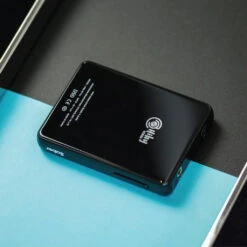 HiBy - R3 Pro Saber Portable Music Player -Audio Headphone Store Concept Kart HiBy R3 Pro Saber Portable Music Player Grey 9