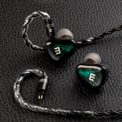 KBEAR - 4 Core Upgraded Cable For IEM -Audio Headphone Store Concept Kart KBEAR 4 Core Upgraded Cable for IEM 4.4 mm 2.jpg 4