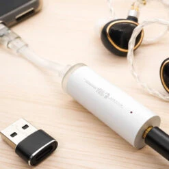 MOONDROP - Dawn Mini DAC & Amp 38 MOONDROP - Dawn Mini DAC & Amp -Audio Headphone Store Concept Kart MOONDROP Dawn Mini DAC Amp White 4 4