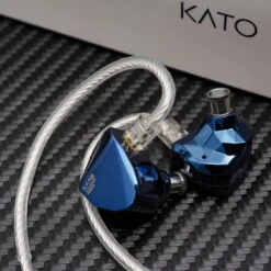 MOONDROP - KATO Wired IEM -Audio Headphone Store Concept Kart MOONDROP KATO Wired IEM Mirror Blue 1 14