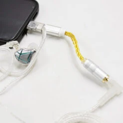 MOONDROP - Type C To Lighting Adapter -Audio Headphone Store Concept Kart MOONDROP Type C to Lighting Adapter Transparent 1 3