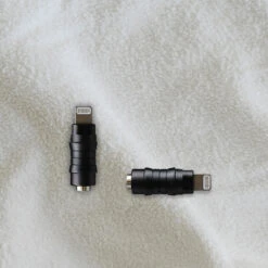 Meenova - Lighting Male To 3.5mm Female Audio Adapter -Audio Headphone Store Concept Kart Meenova Lighting Male to 3.5mm Female Audio Adapter Black 1 5