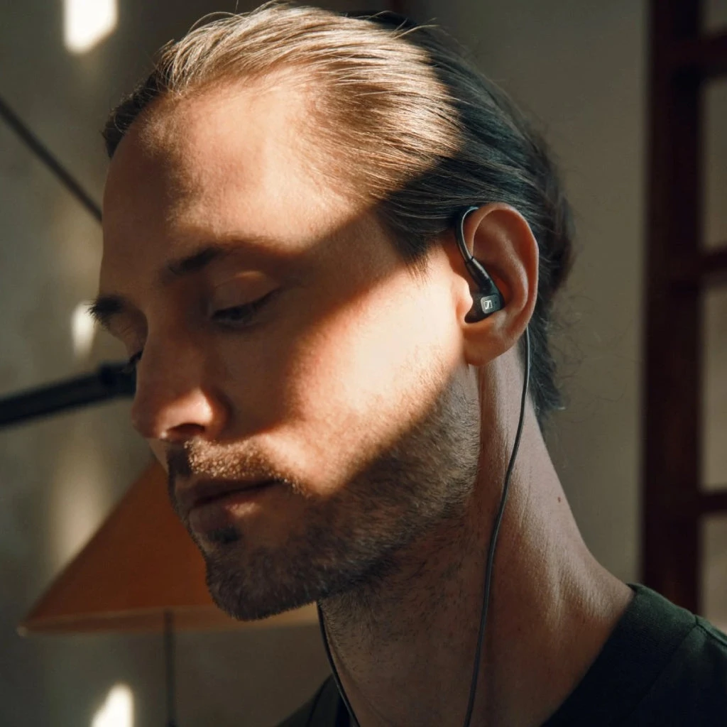 Sennheiser - IE300 Wired IEM (2 Years Warranty) 5 Sennheiser - IE300 Wired IEM (2 Years Warranty) - Image 5