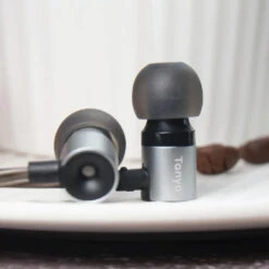 Tanchjim - Tanya Wired IEM -Audio Headphone Store Concept Kart TANCHJIM Tanya Wired IEM with Mic Silver 6