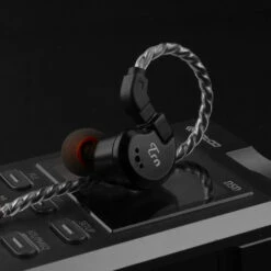 TRN - A1 Upgrade Cable For IEMs -Audio Headphone Store Concept Kart TRN A1 Upgrade Cable for IEM Black 3 5