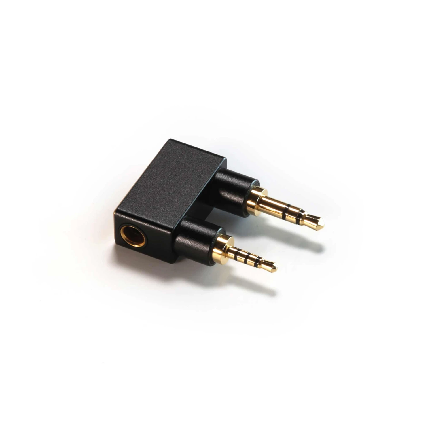 DDHifi DJ44K 4.4 Female To 2.5mm Balanced Adapter For Astell&Kern Players 2 DDHifi DJ44K 4.4 Female To 2.5mm Balanced Adapter For Astell&Kern Players - Image 2
