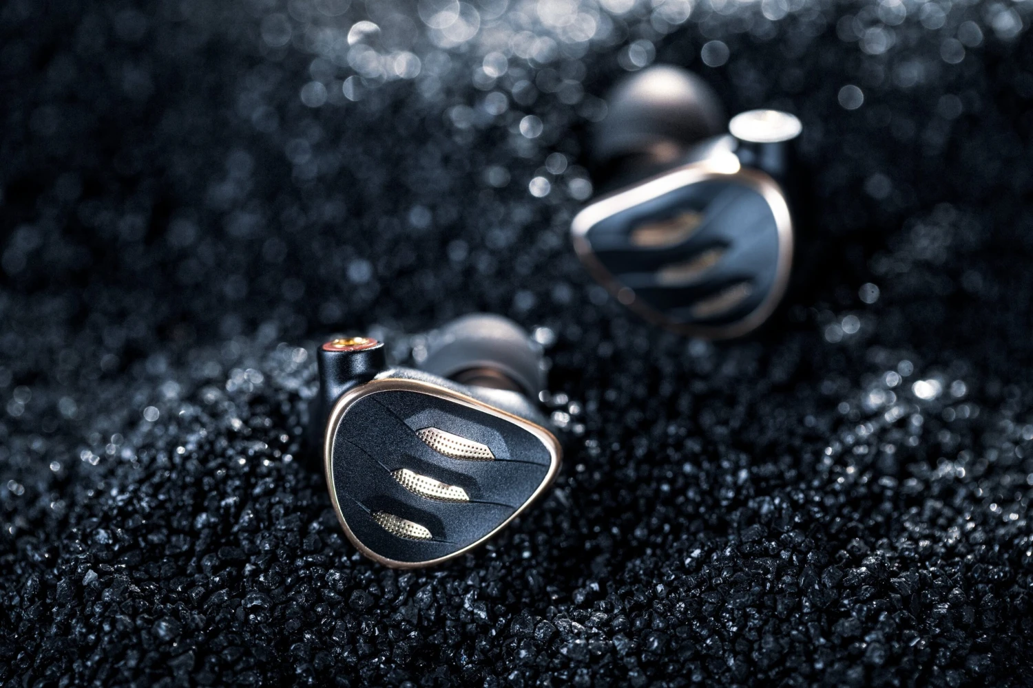 FiiO FH5S Quad Driver Hybrid In-Ear Monitor 7 FiiO FH5S Quad Driver Hybrid In-Ear Monitor - Image 7