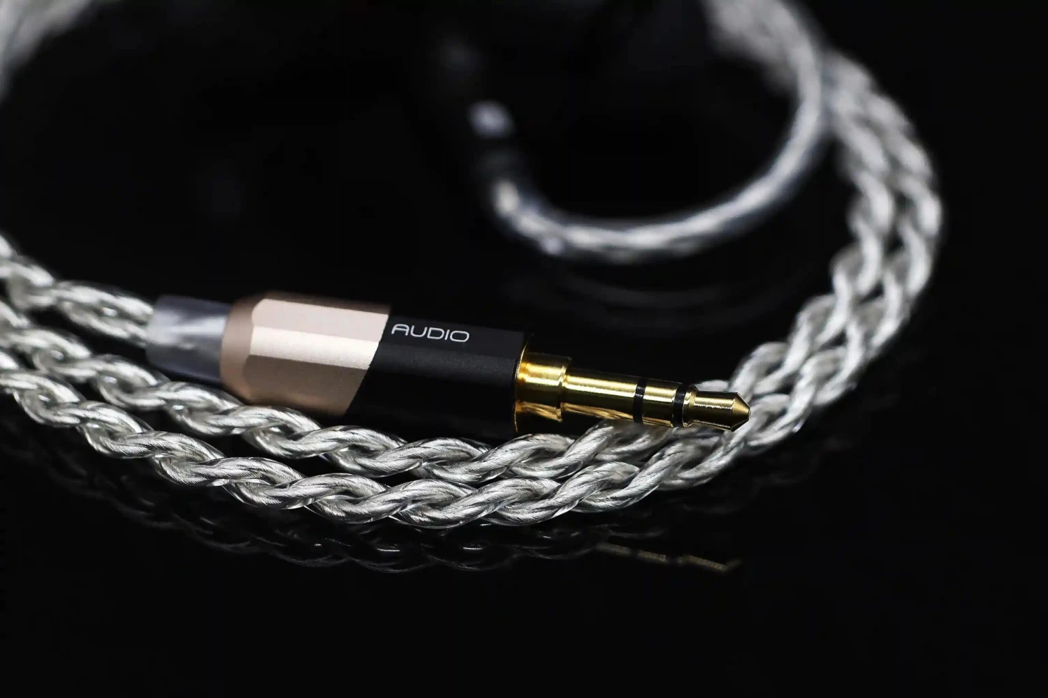 Null Audio Ethos MKV Headphone & Earphone Cable 3 Null Audio Ethos MKV Headphone & Earphone Cable - Image 3