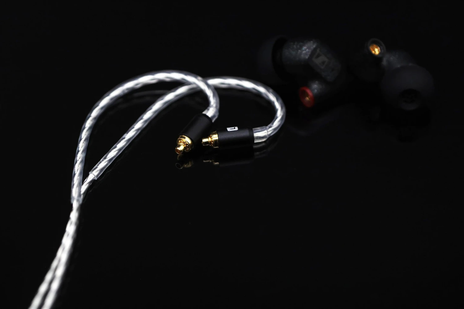 Null Audio Ethos MKV Headphone & Earphone Cable 4 Null Audio Ethos MKV Headphone & Earphone Cable - Image 4