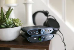 IFi - ZEN SIGNATURE SET HFM (DAC V2 + CAN HFM+ 4.4MM CABLE) -Audio Headphone Store ZEN Signature Set HFM 5 scaled