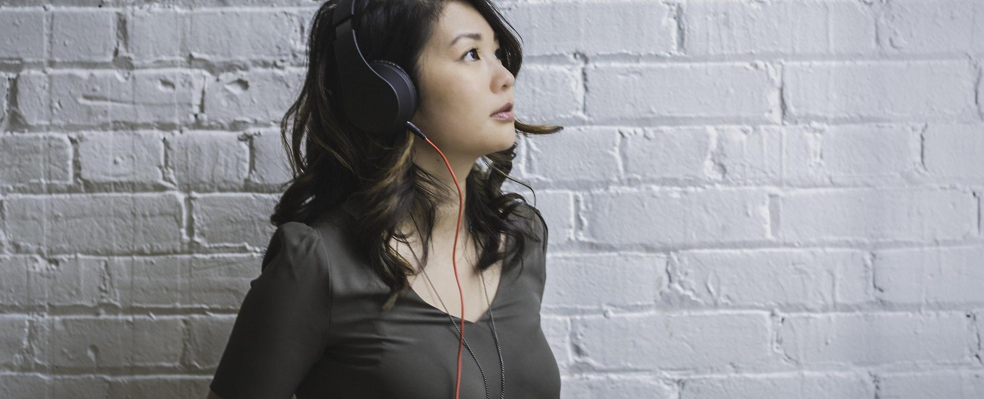 Audio Headphone Store 1 Audio Headphone Store -Audio Headphone Store people 2572958 1920